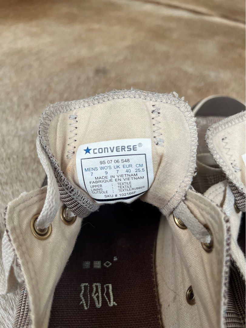 Converse low cut