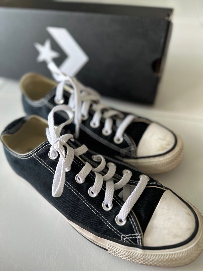 All black hotsell shoes converse