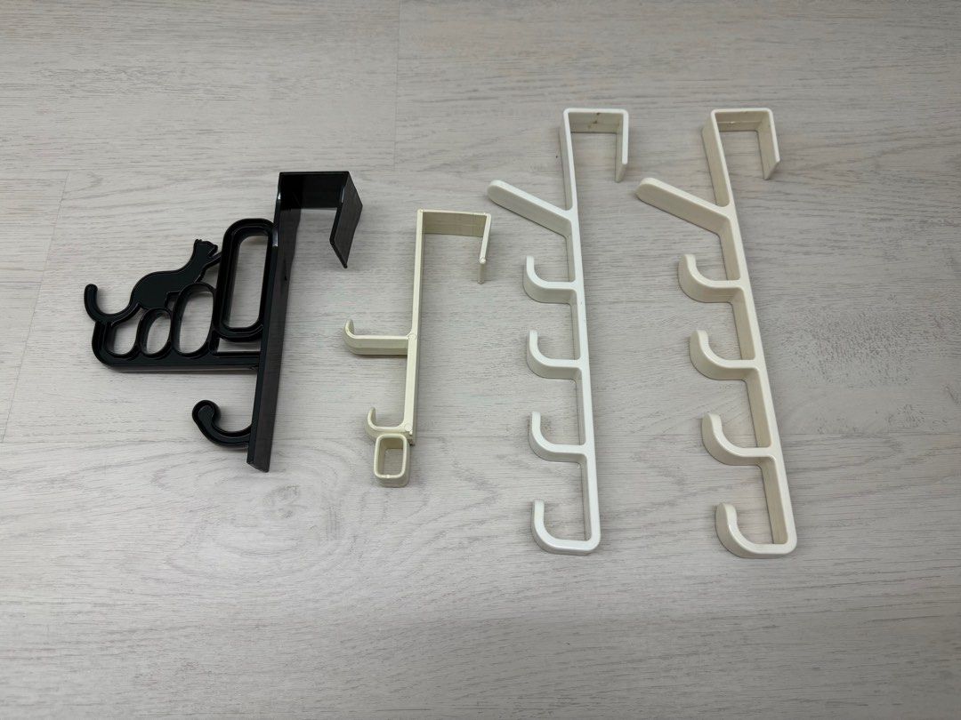 Daiso door hooks, Furniture & Home Living, Home Improvement