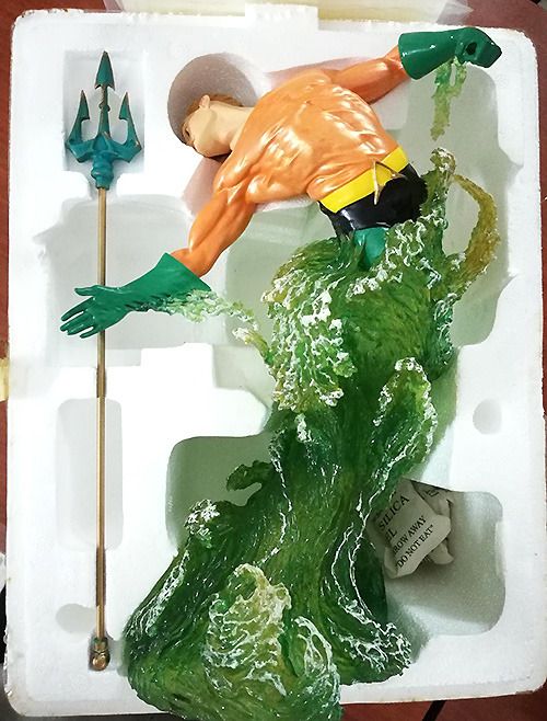 Dc direct store aquaman