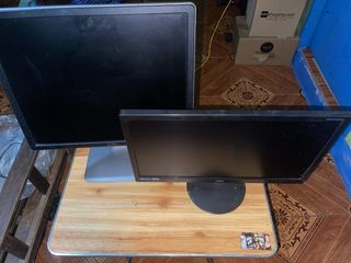 Desktop monitor DELL / AOC