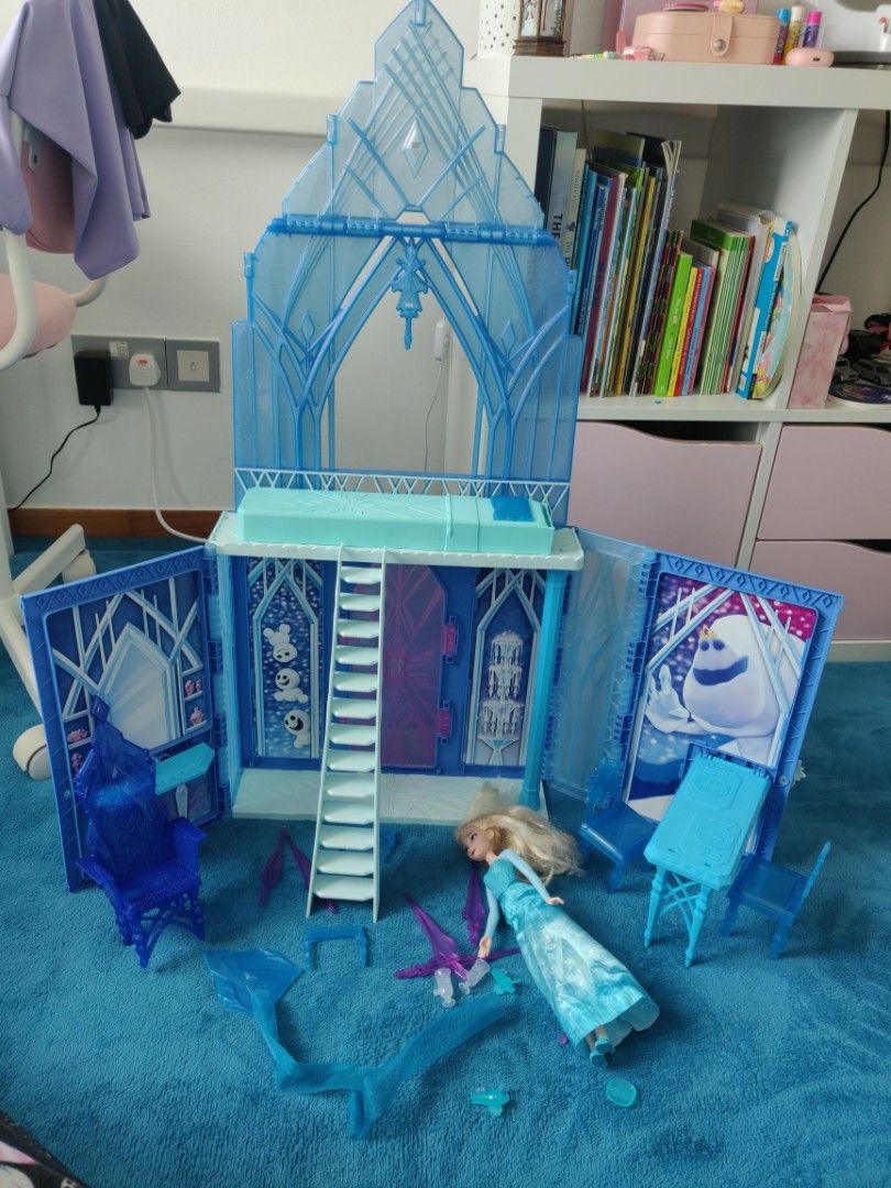  Elsa Frozen Castle, Hobbies & Toys, Toys & Games on Carousell Bildidee 