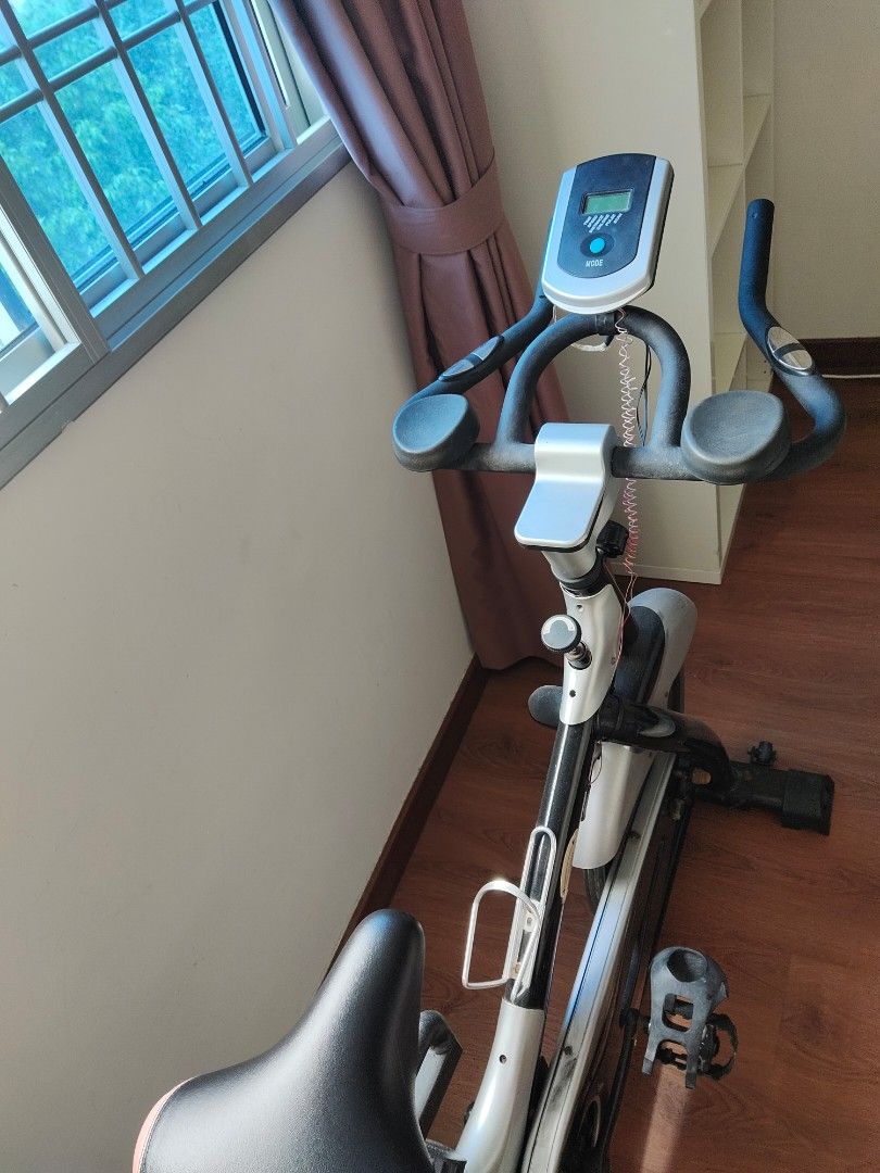 Stationary bike on sale tracker