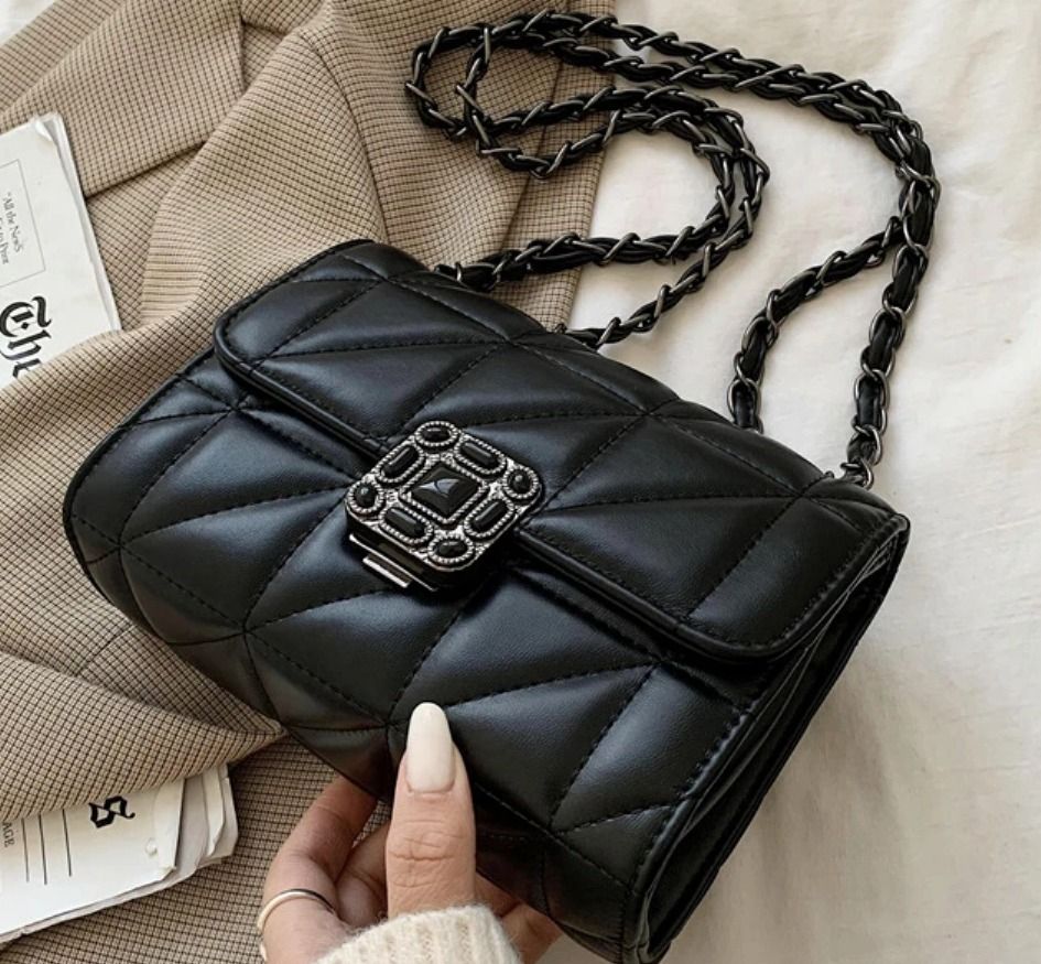 Fashion Lady Quilted Small Square Flap Handbag Chain Women