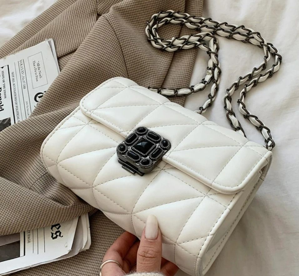 Fashion Lady Quilted Small Square Flap Handbag Chain Women