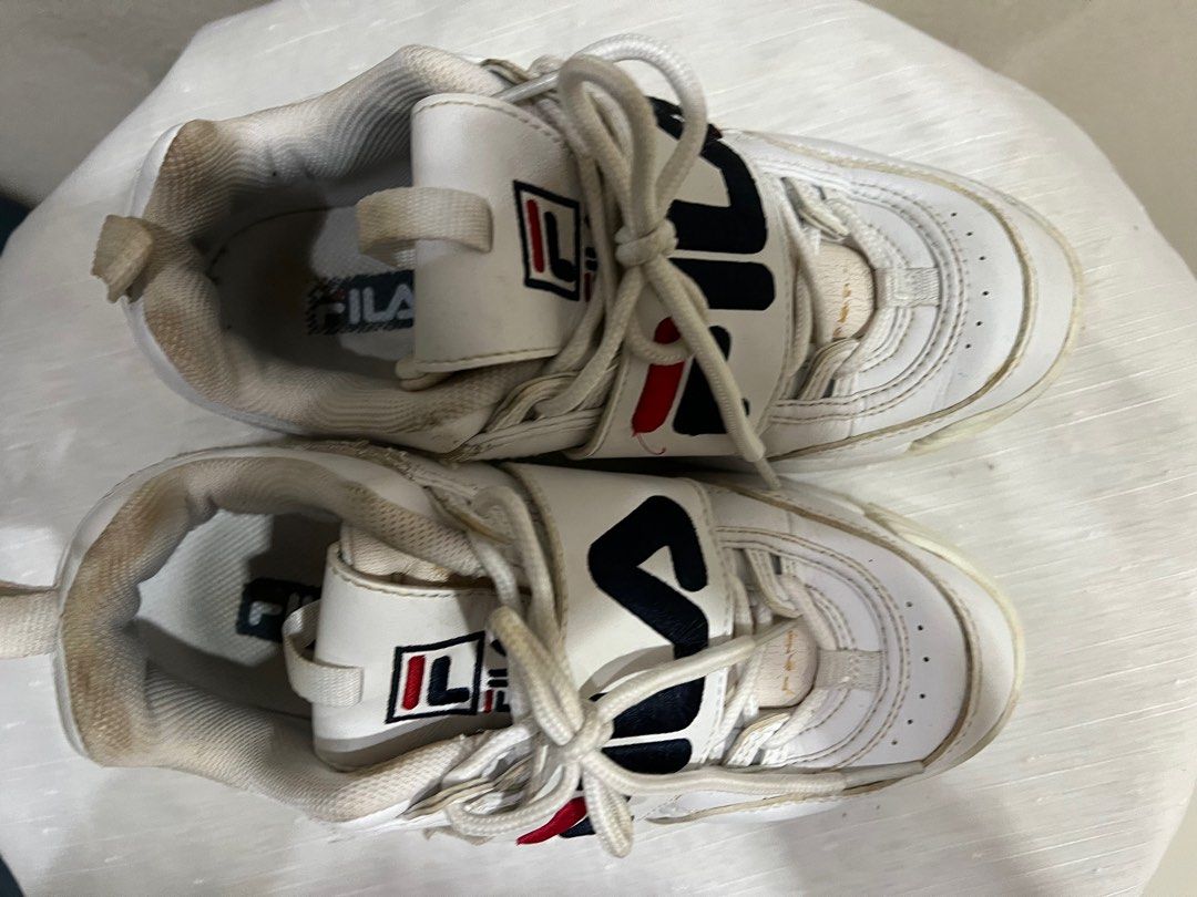 Old top fila shoes
