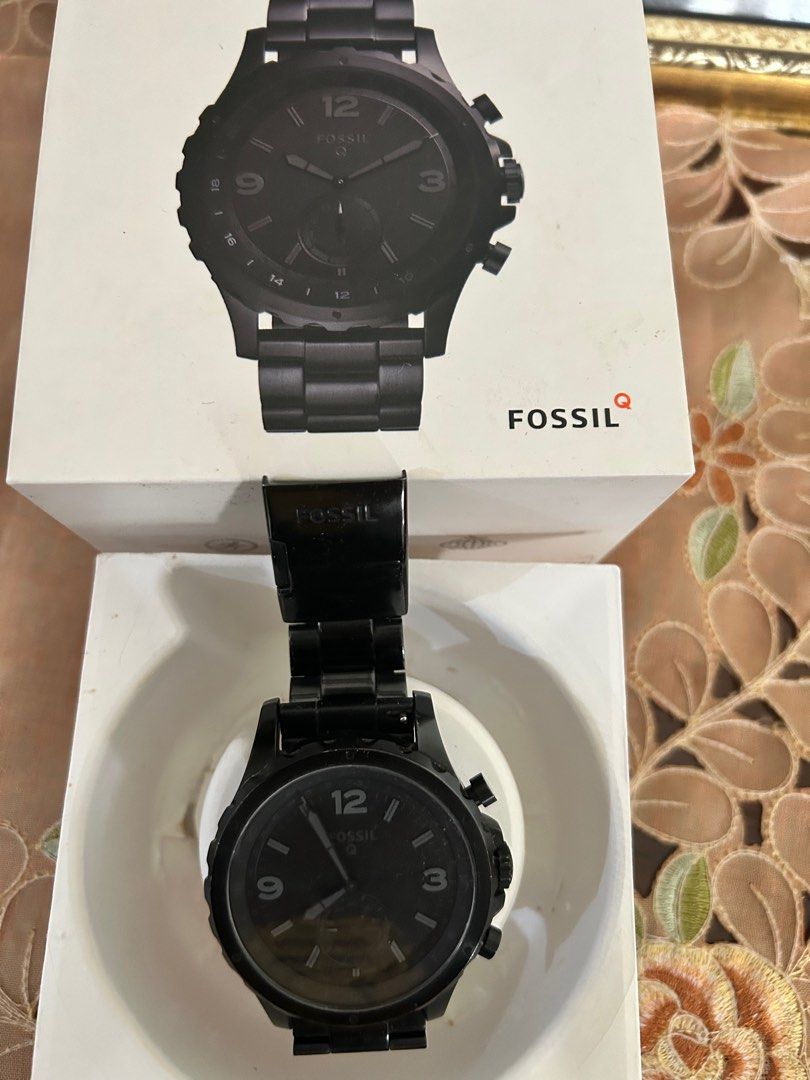 Fossil watch