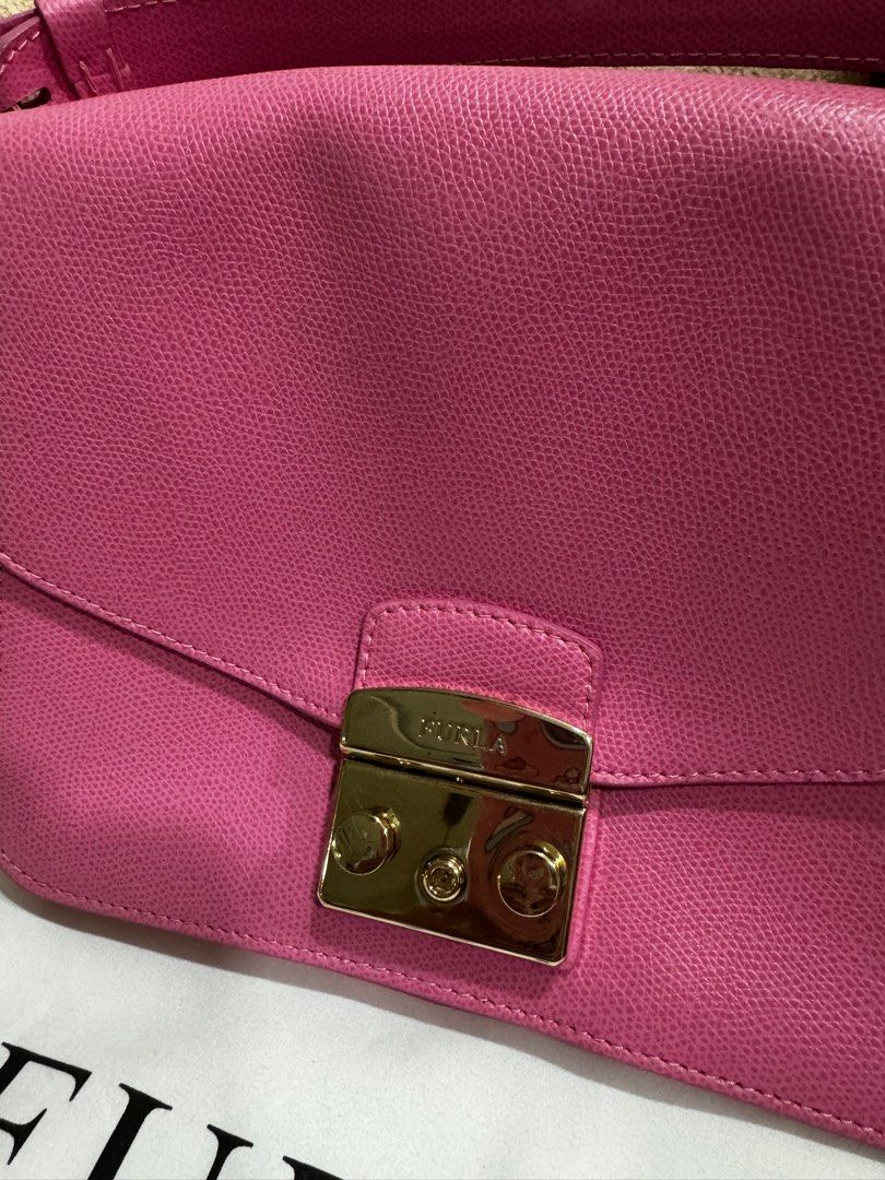 Furla metropolis hotsell fucsia