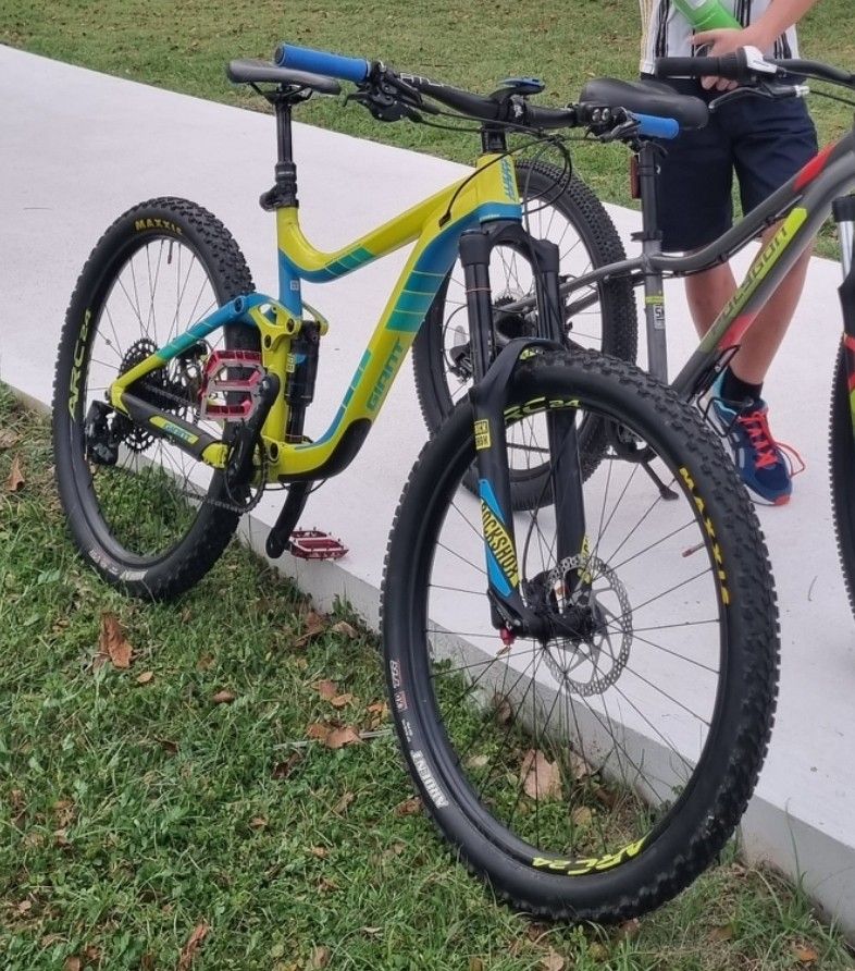 Giant reign 2 27.5 outlet