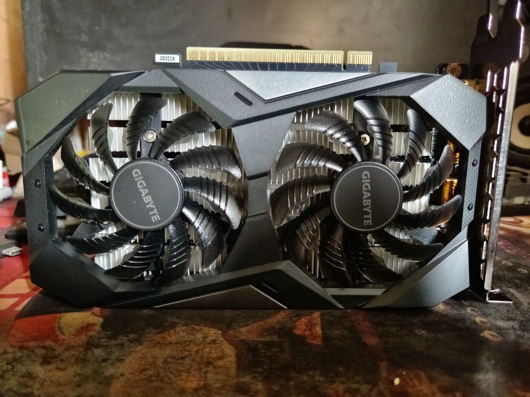 Gigabyte store 1650 windforce