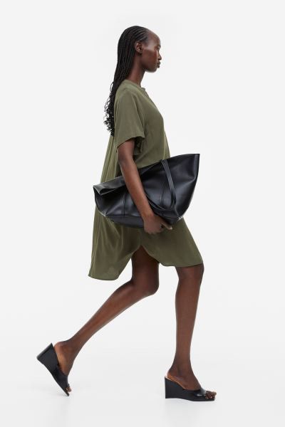 H and M Dark Khaki green tunic dress Women s Fashion Dresses