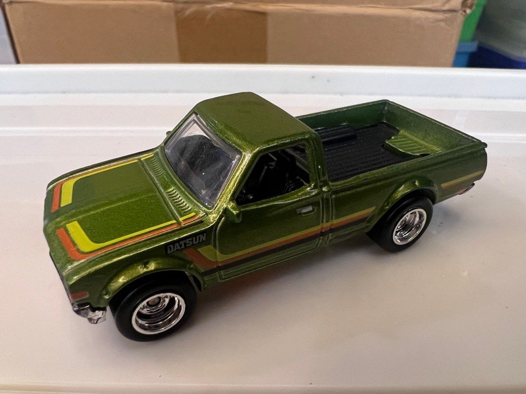 Hot wheels datsun 620 green sales