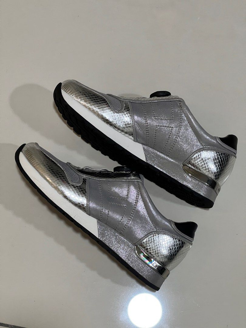 Hush puppies shop silver shoes