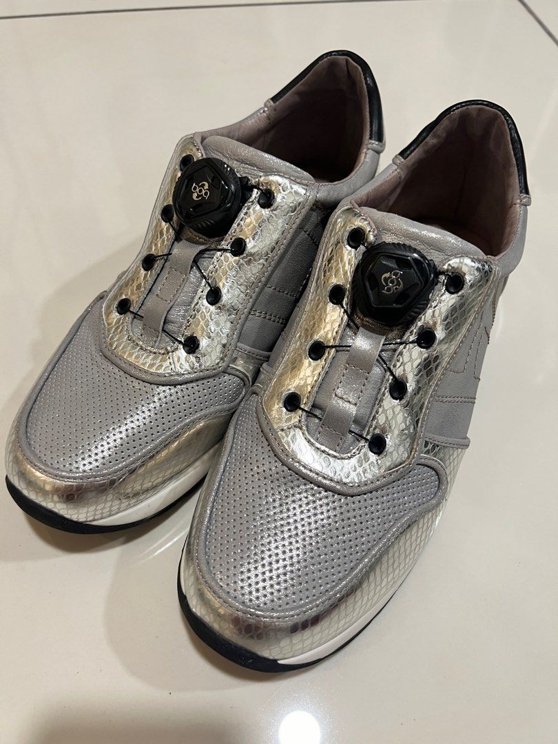 Hush puppies silver shoes outlet