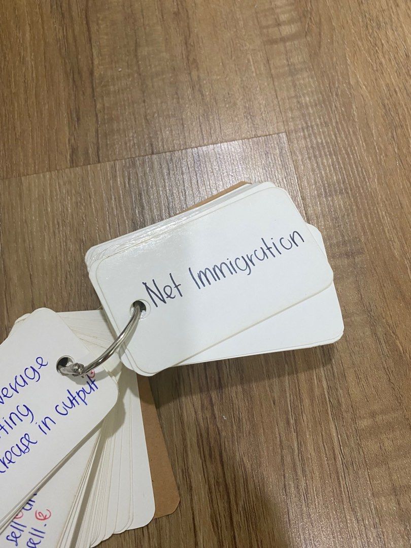 IGCSE Economics Flash Cards, Hobbies & Toys, Books & Magazines