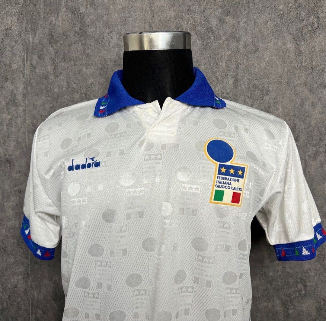 ITALY 1994 AWAY World Cup soccer/football jersey/kit rare/retro