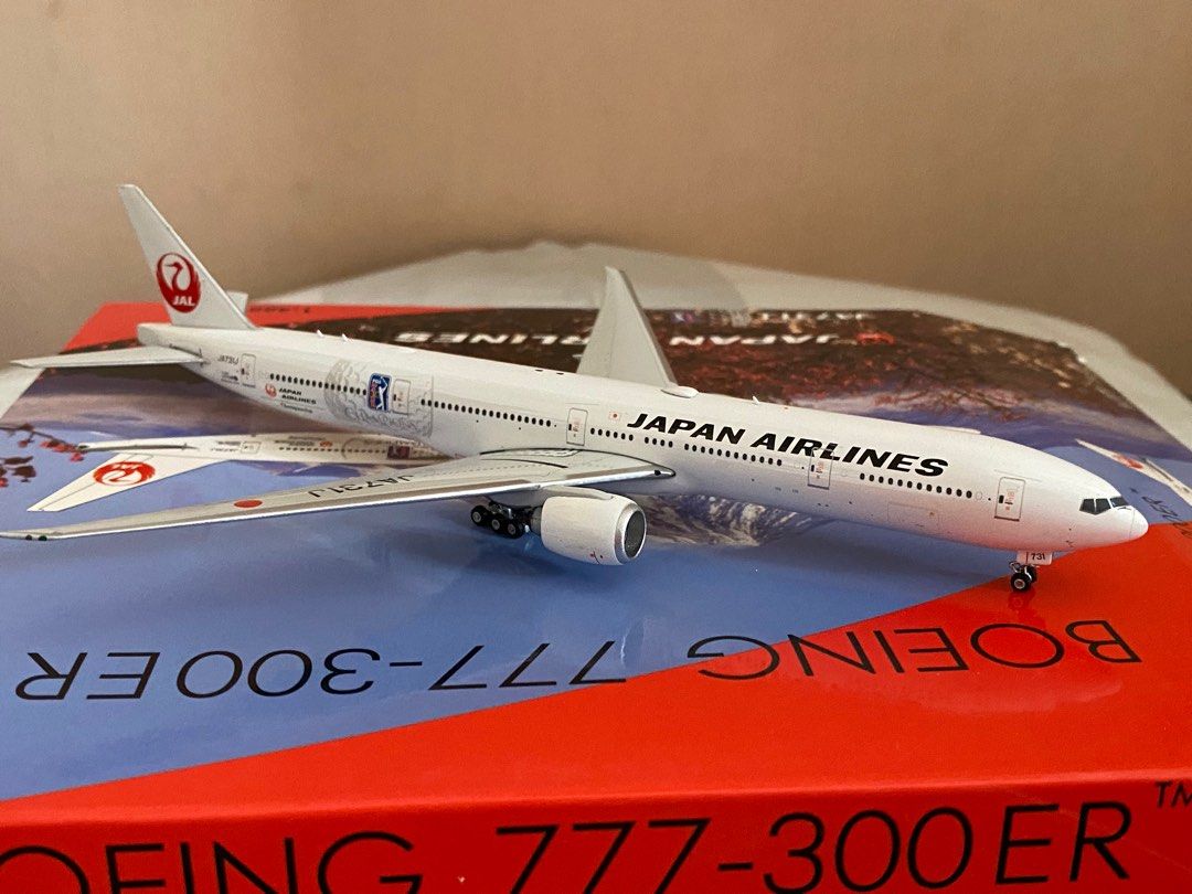 経典ブランド 飛行機 模型 B777-300ER JAL 新鶴丸塗装 WiFiアンテナ 