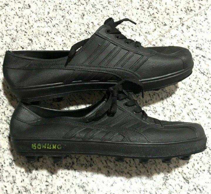KAMPONG ADIDAS HIKING SHOES