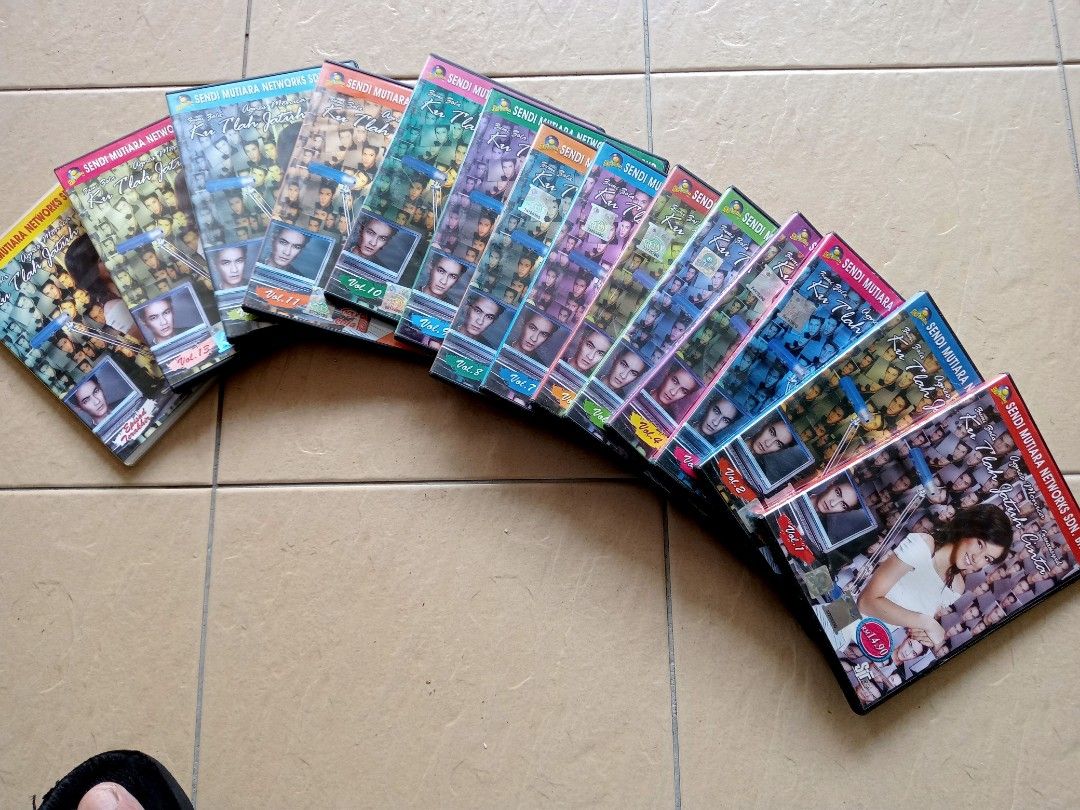 Kombo VCD Sinetron Aku Tlah Jatuh Cinta, Hobbies & Toys, Music & Media ...