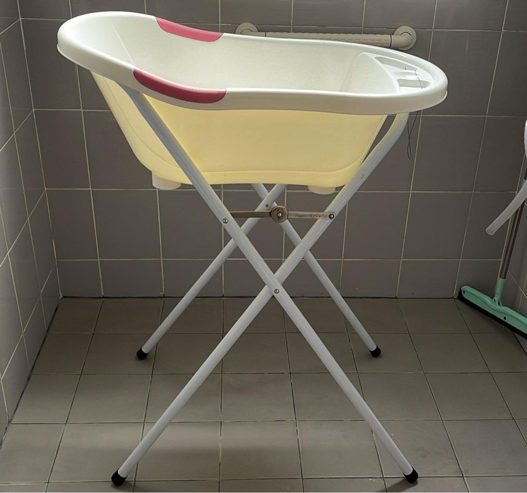 Puku bath stand clearance