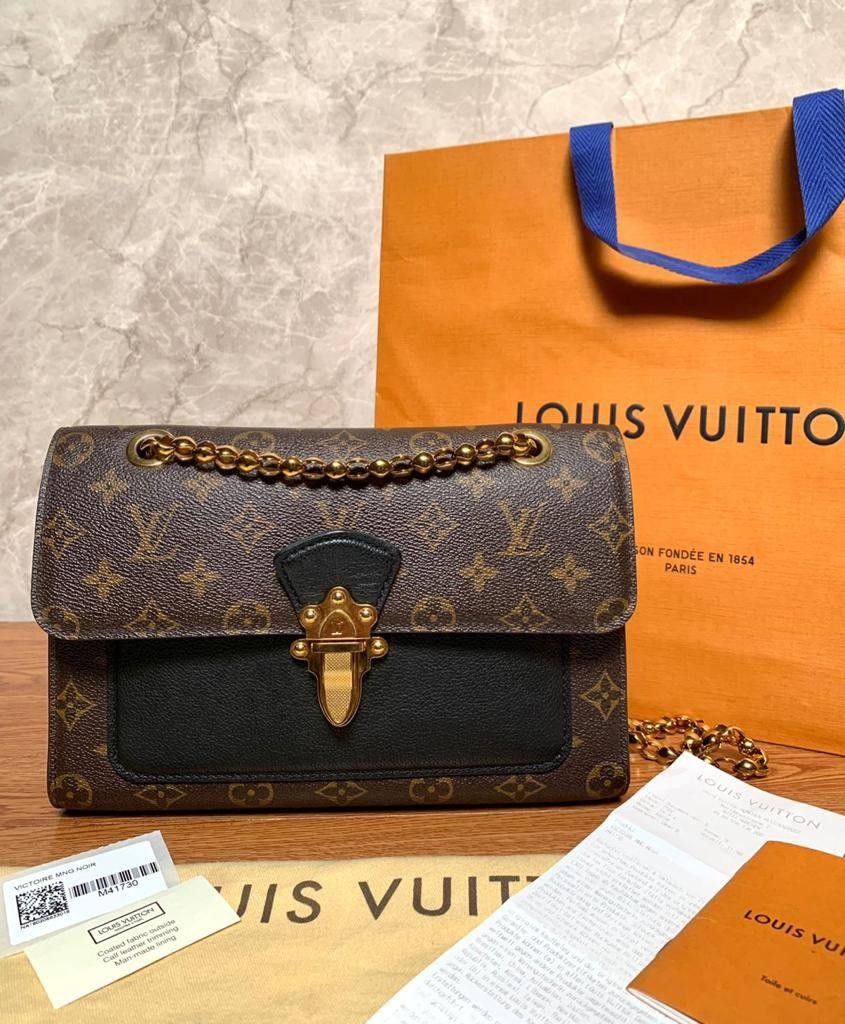 Louis Vuitton Victoire, Barang Mewah, Tas \u0026 Dompet di Carousell