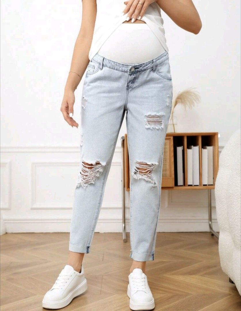 Maternity Wideband Waist Ripped Frayed Jeans