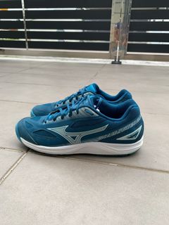 Mizuno badminton shoes malaysia online