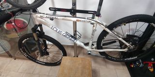 (Category: ) located in . Submitted by strokers (Listing ID 1275005302, Image 1). Description: .