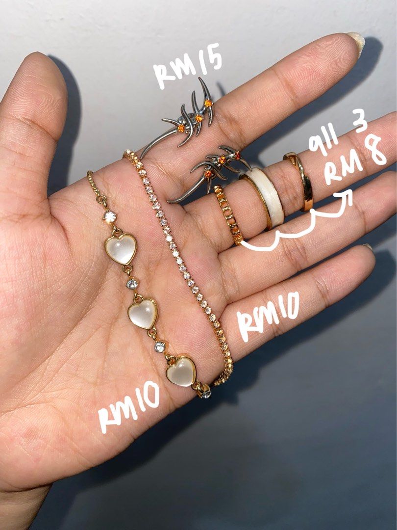 Fancy bracelets discount with ring