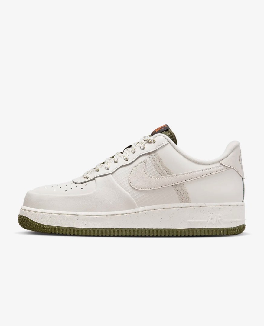 Nike air force 1 07 lv8 beige hot sale