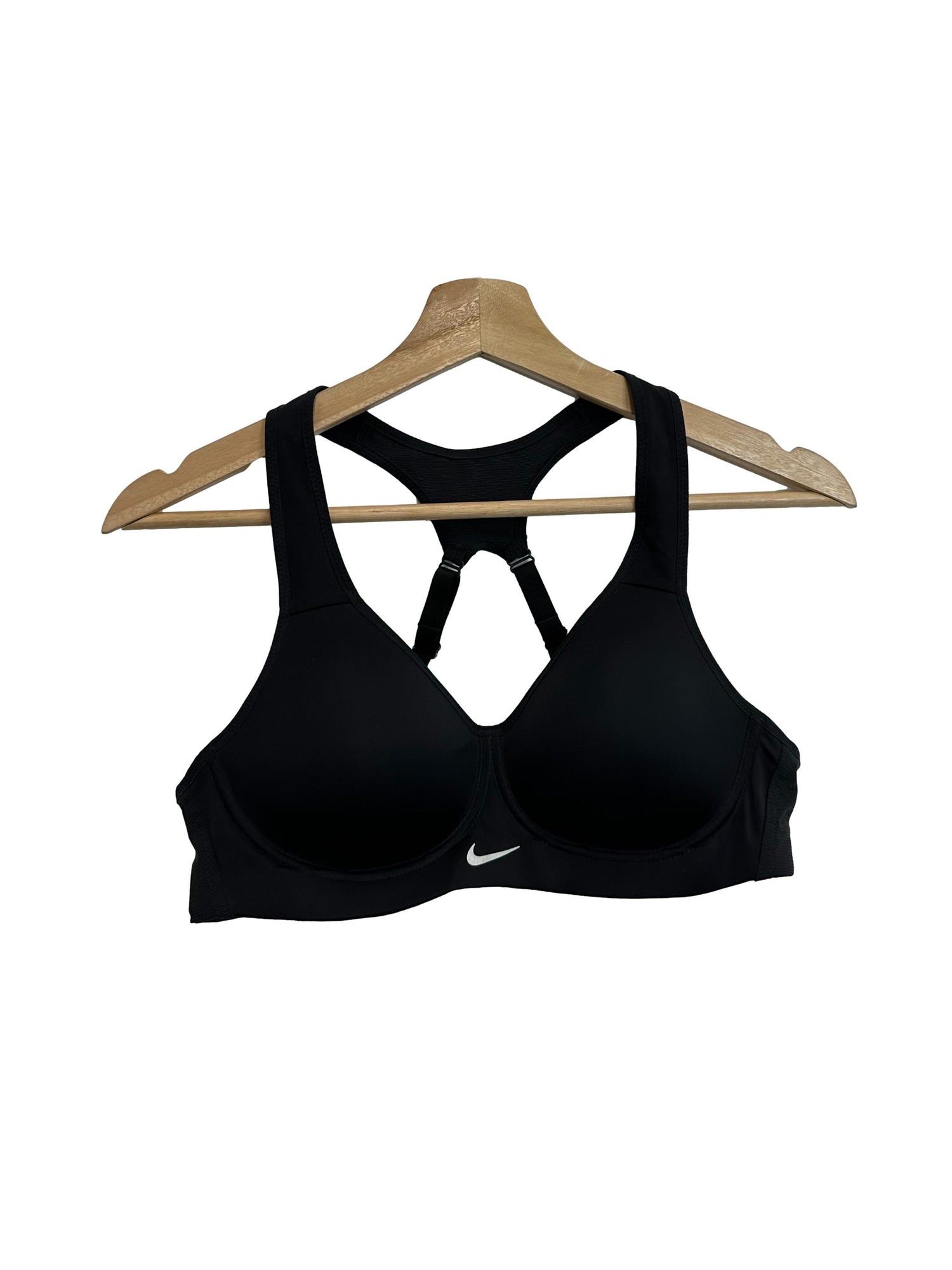 Nike Black Sports Bra, Women's Fashion, Activewear on Carousell