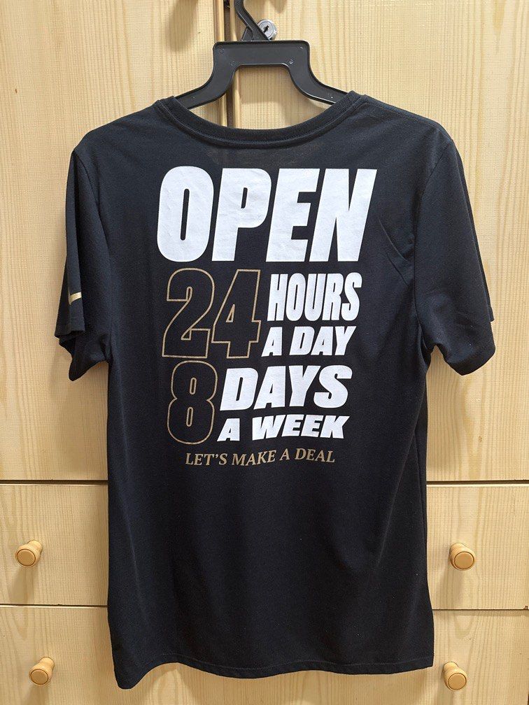 Golden mamba t shirt deals