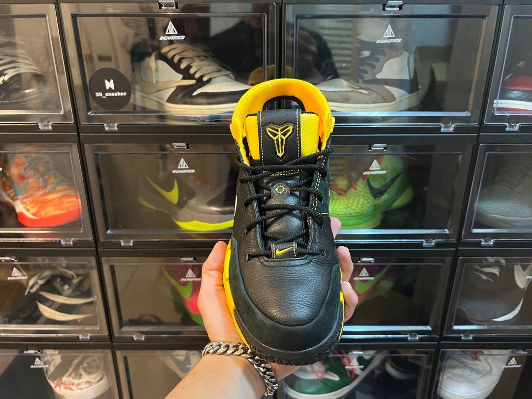 Kobe 1 on sale protro black maize