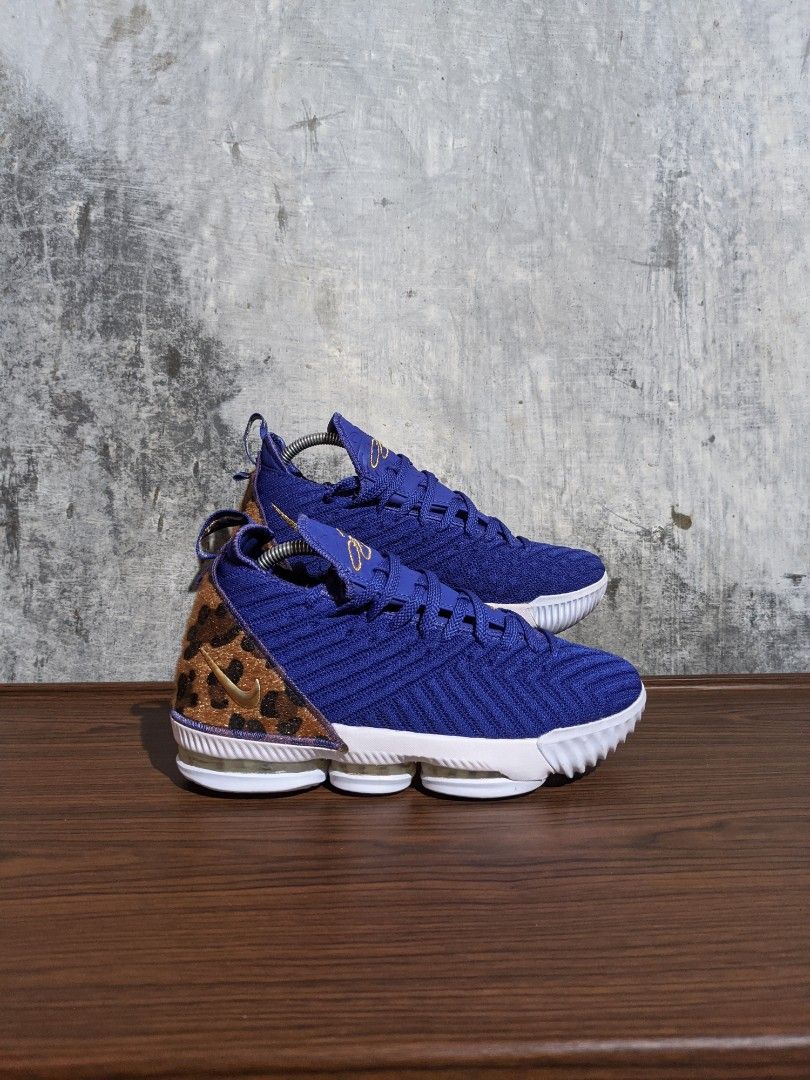 Nike Lebron 16 King Court Purple Fesyen Pria Sepatu Sneakers