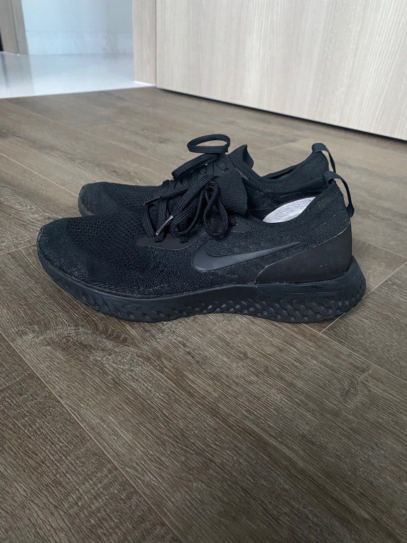 Epic react triple black on feet top