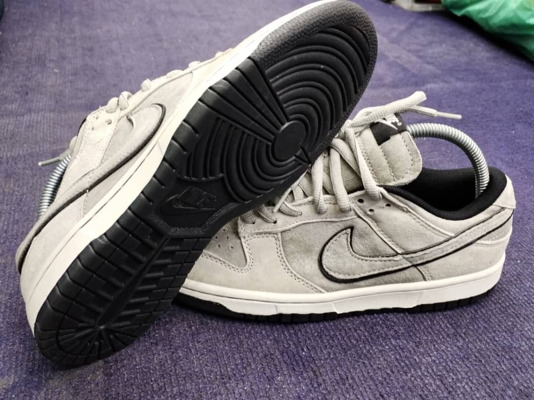 nike dunk sb x reigning champ