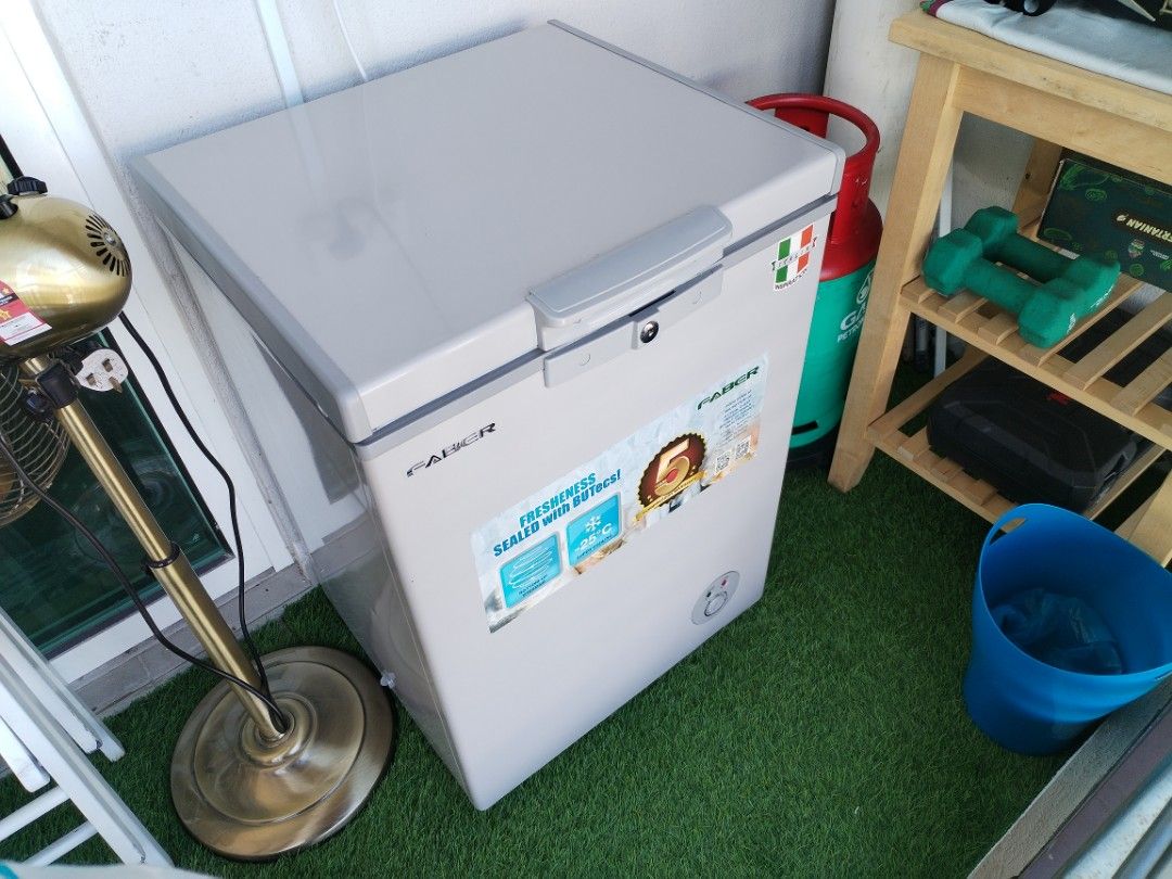 Peti store ais freezer