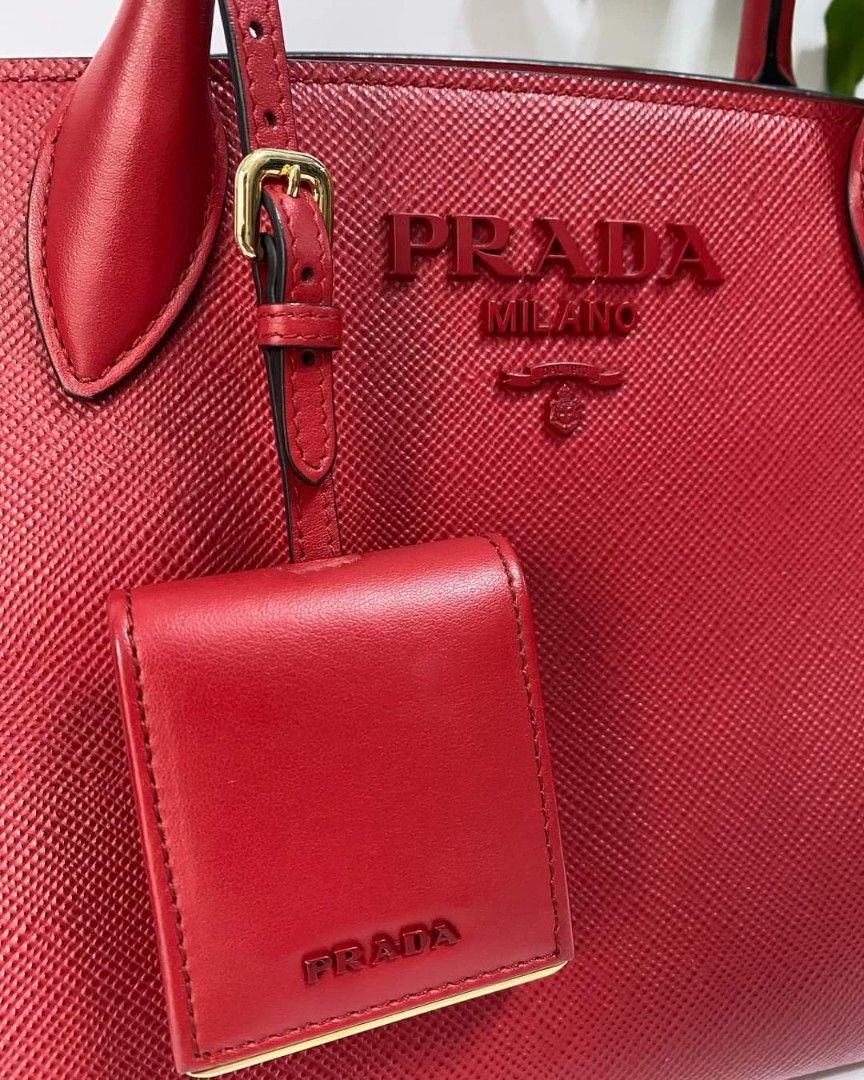 Prada Monochrome PM (Category: Luxury Bags & Wallets) located in Manila. Submitted by mojitovodka (Listing ID 1274990161, Image 3). Description: .