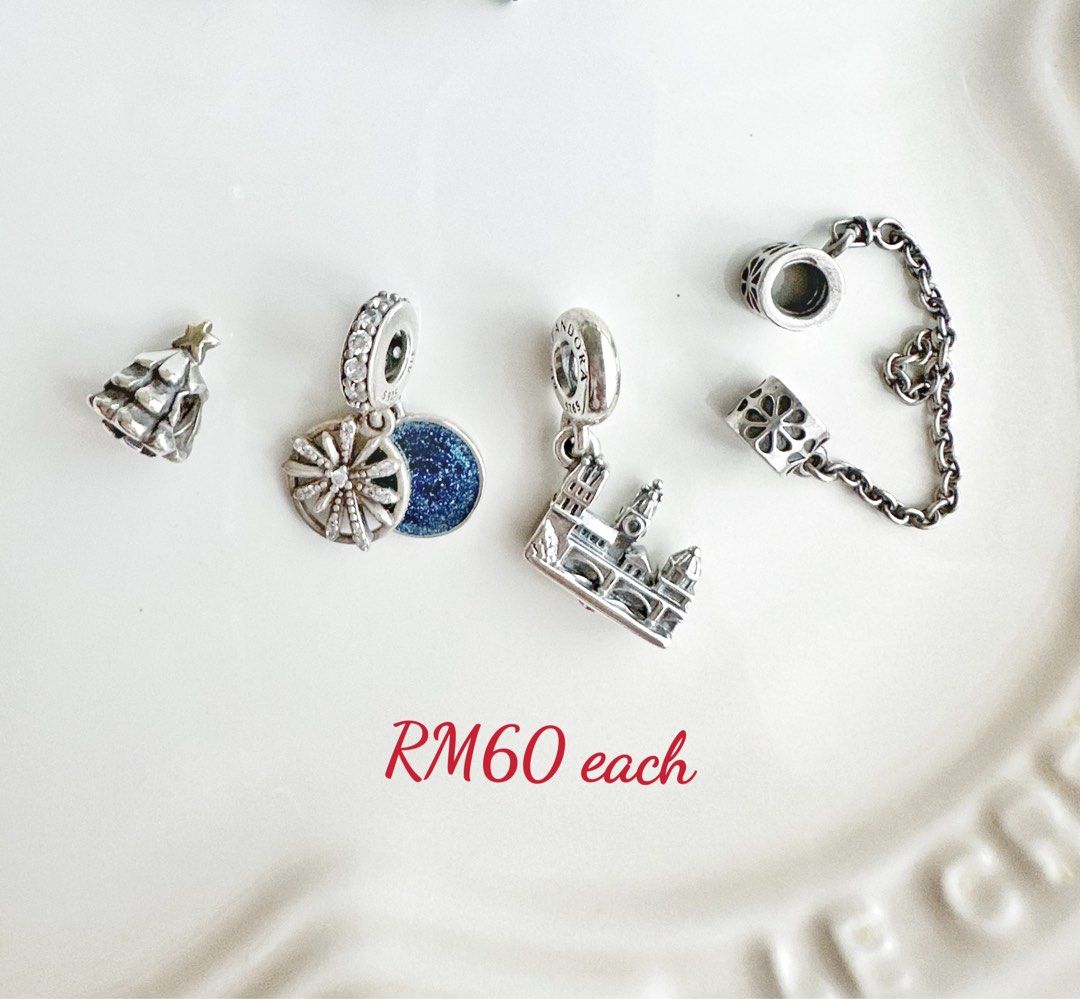 Preloved pandora charms hotsell