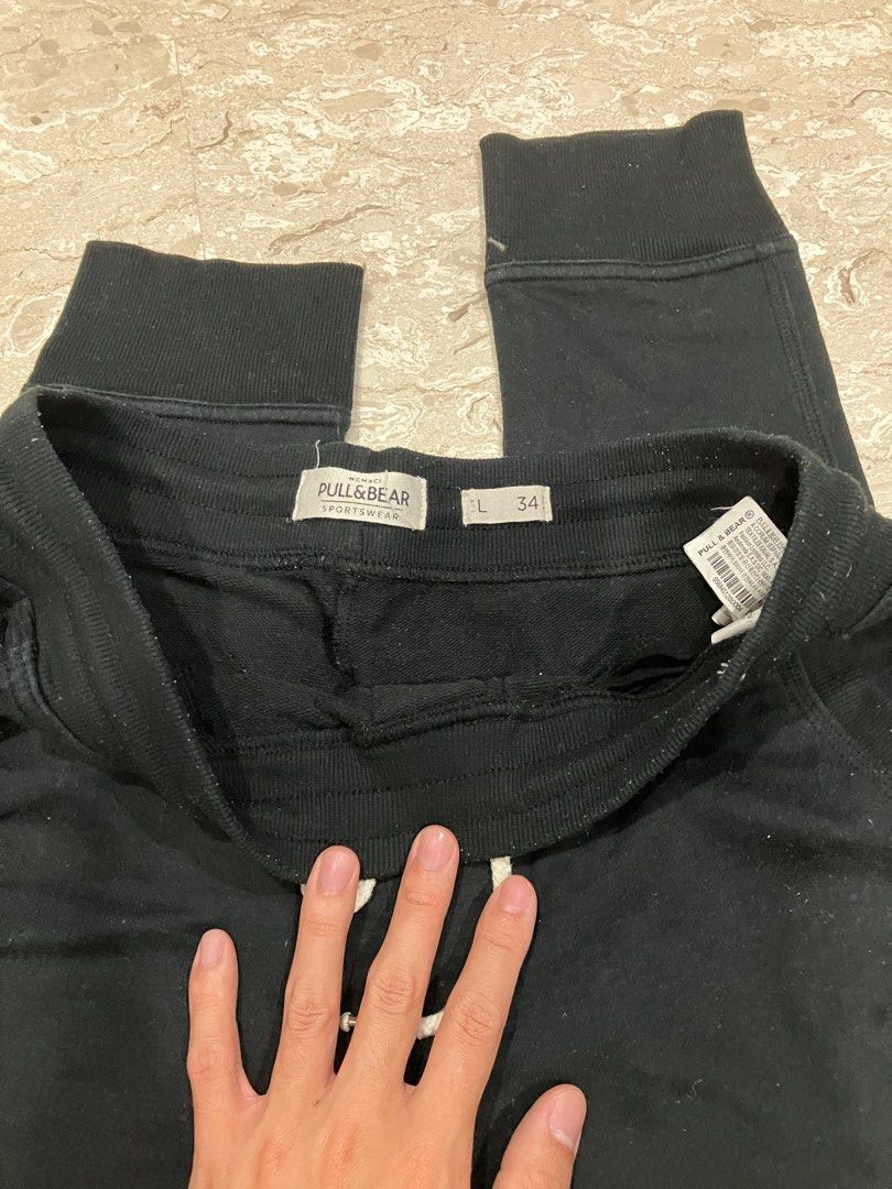 Pull and bear black discount joggers