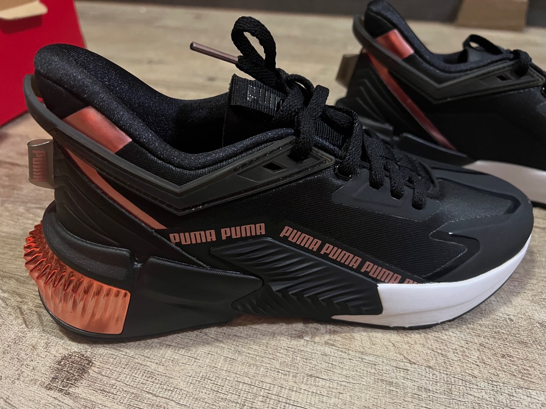 Puma hotsell pumps womens