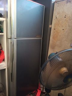 (Category: ) located in . Submitted by ontu102 (Listing ID 1274962220, Image 1). Description: .
