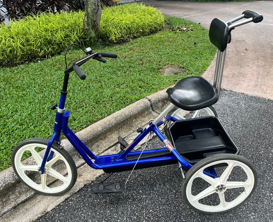 Rifton large clearance adaptive tricycle