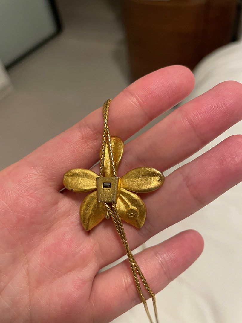 Gold on sale orchid necklace