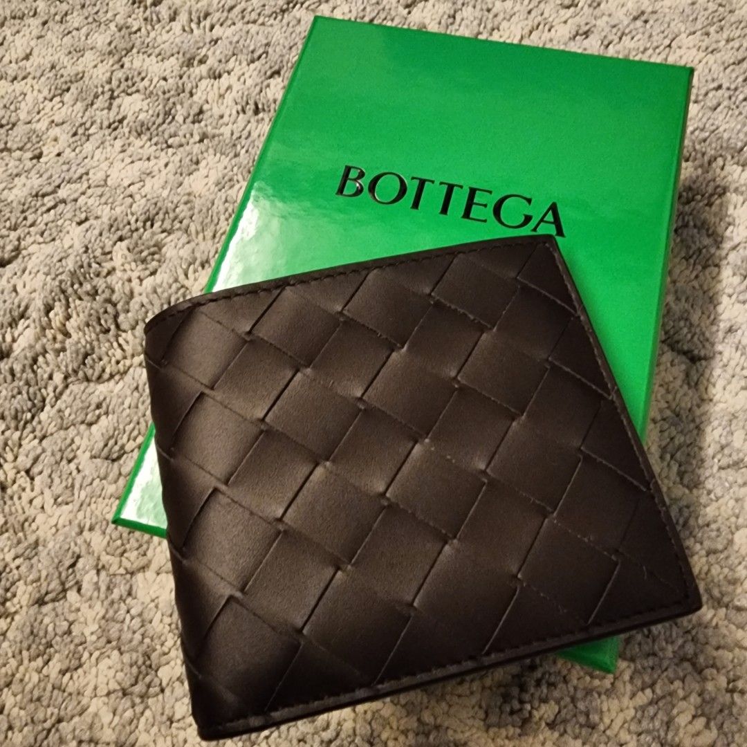 Bottega hotsell wallet sale