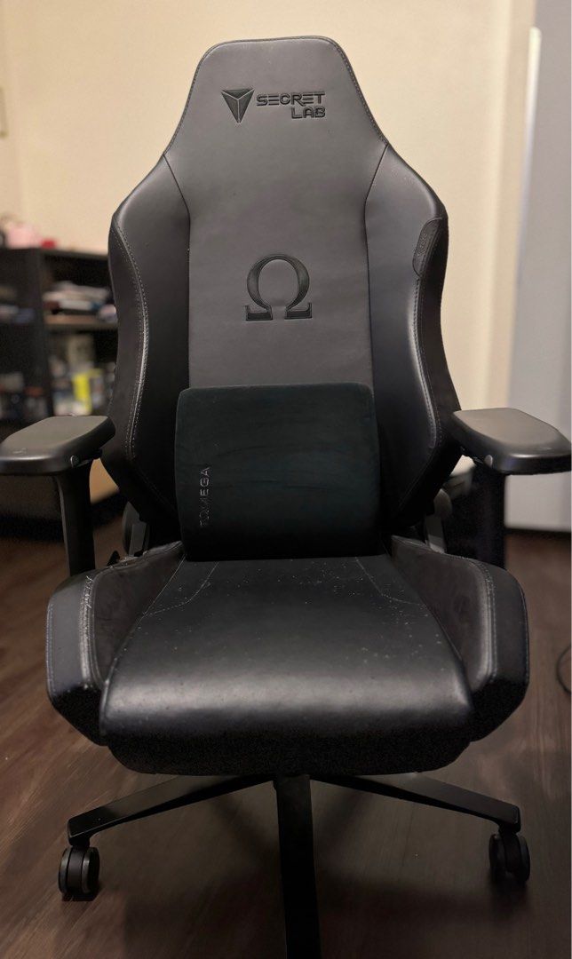 Secret lab omega black suede 2025