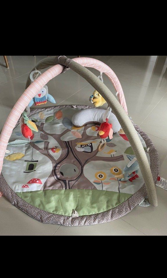 Skip hop treetop friends cheap activity gym grey pastel