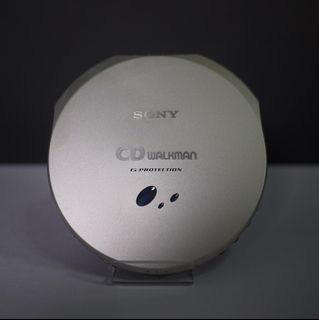 Sony CD walkman Portable CD player | DEFECTIVE