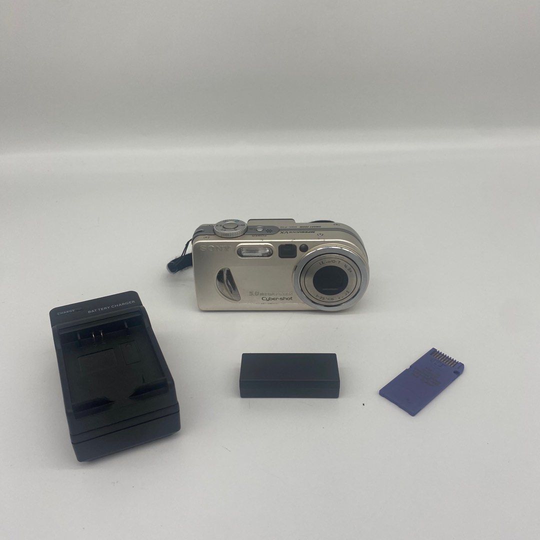 Sony Cybershot DSC P10 Digicam, Photography, Cameras on Carousell