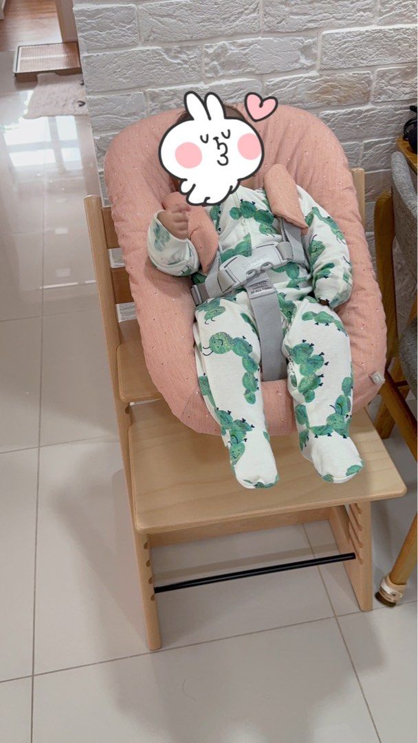 Stokke tripp trapp clearance newborn set coral